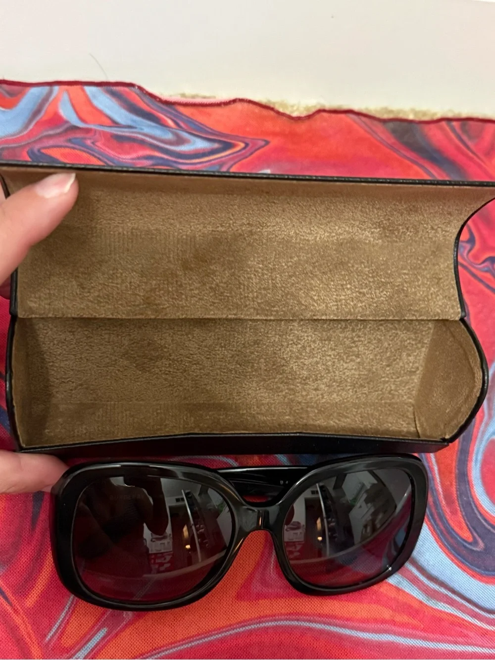 Burberry B4259 Oversized Black Sunglasses Set w/ Case & Cloth